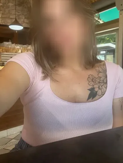 Alma, 40