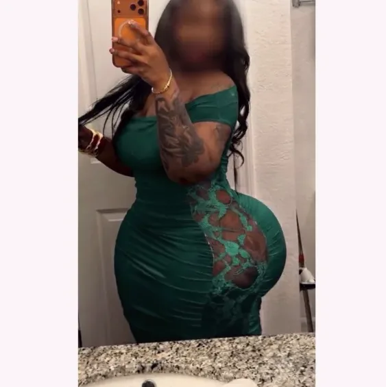 Anna, 26