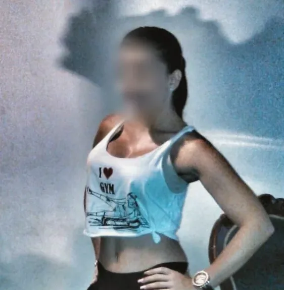 Ekaterina, 40