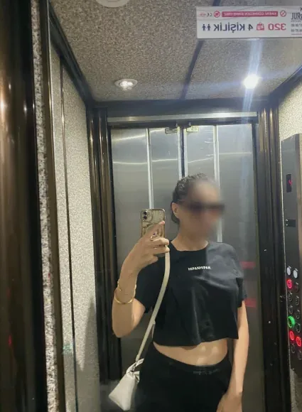 Niina, 33
