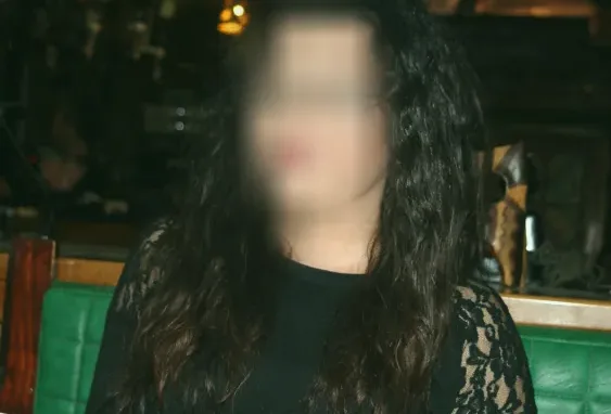 Sanna, 24
