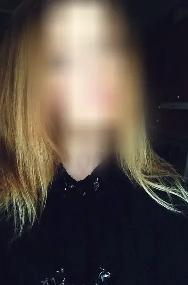 Selma, 28