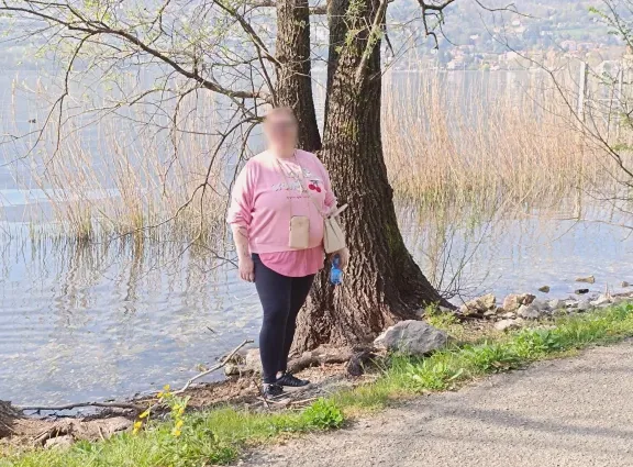 Ulla, 40