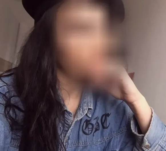 Veera, 28